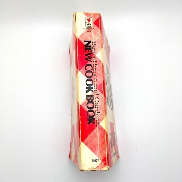 Vintage Better Homes Gardens Pocket Cookbook 70s Edition - Picture 3 of 4